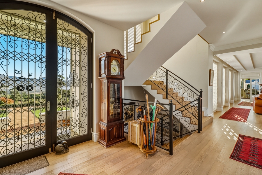 5 Bedroom Property for Sale in Somerset West Rural Western Cape